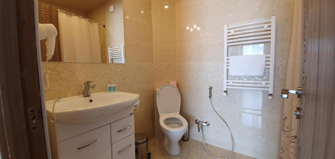 Boutique Hotel Dany Tbilisi ภายนอก รูปภาพ