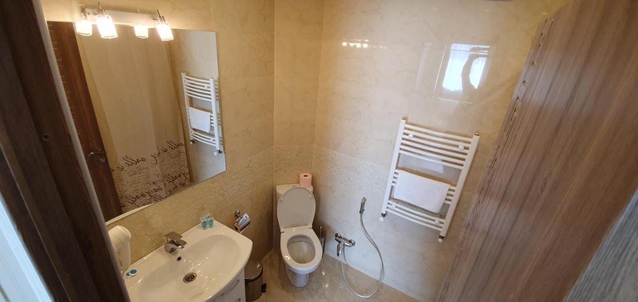 Boutique Hotel Dany Tbilisi ภายนอก รูปภาพ