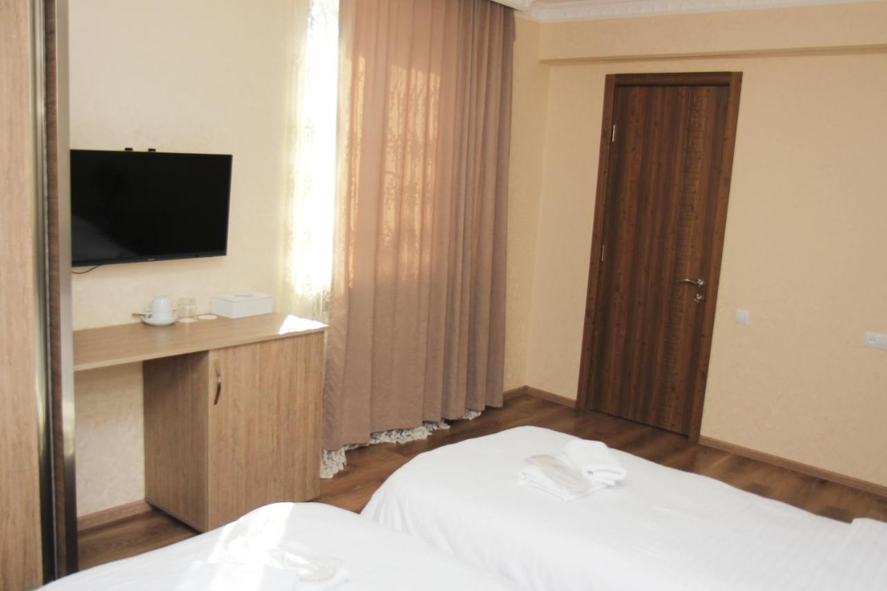Boutique Hotel Dany Tbilisi ภายนอก รูปภาพ